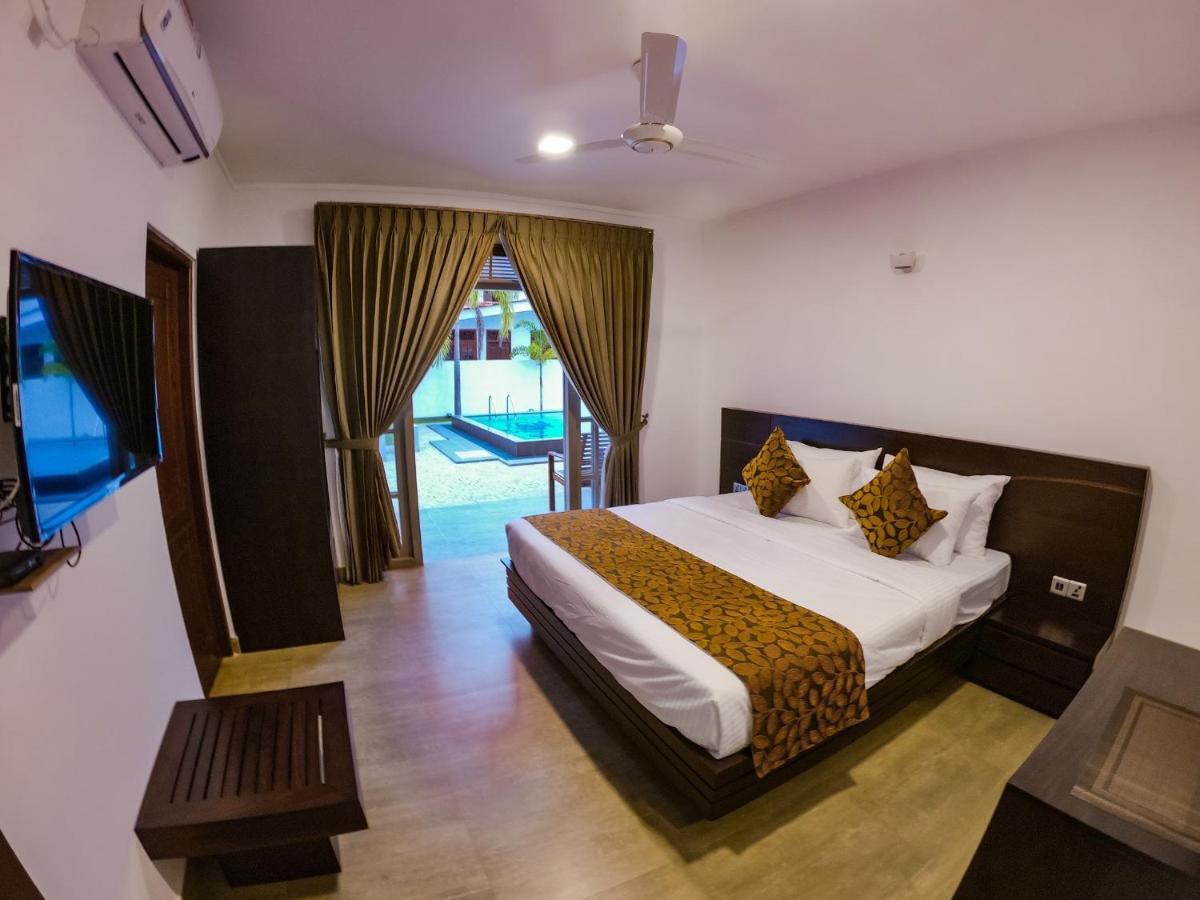 Bony'S Holiday Inn Negombo Exteriér fotografie